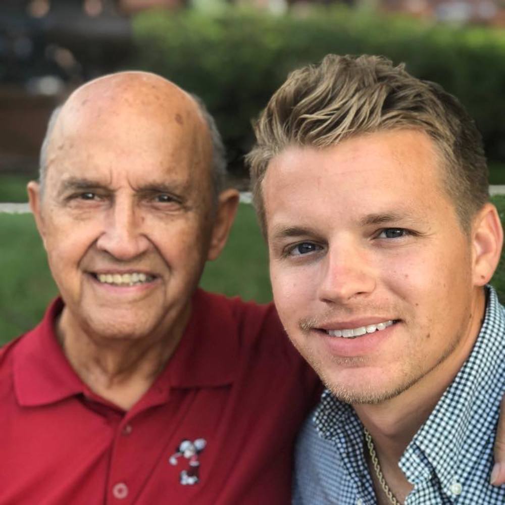 Meet your Posher, Cale